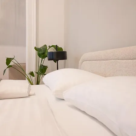 Spacious 110М2 Flat In The City Center Wenen Buitenkant foto