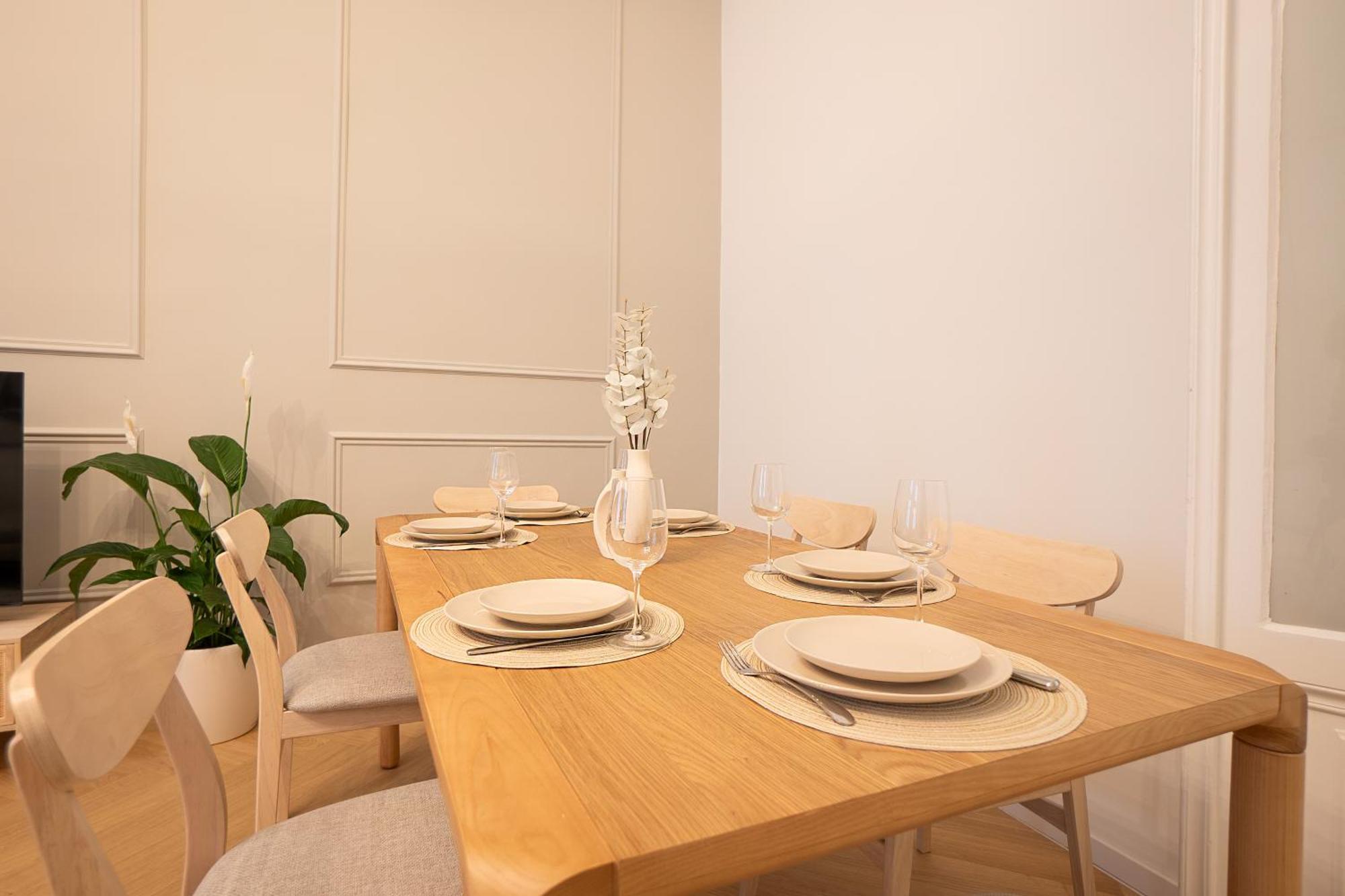Spacious 110м2 Flat In The Center * Vídeň